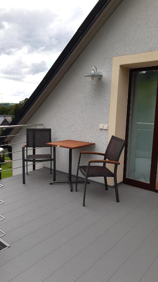 Appartement Biohof Seifert à Altenberg  Extérieur photo